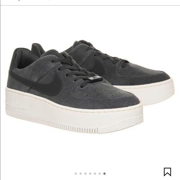 Nike Shoes - Nike Air Force 1 platform sneaker in size 7